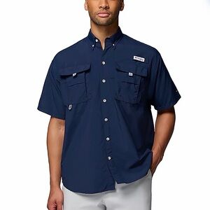Columbia Men’s Navy Short-Sleeve Button-Down Fishing Shirt